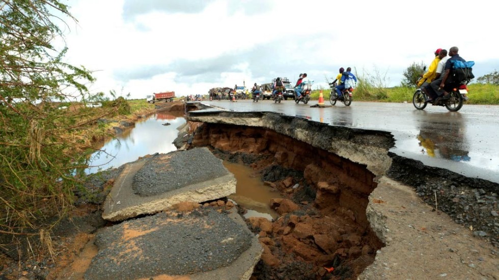 Cyklonen har förstört infrastrukturen i landet.