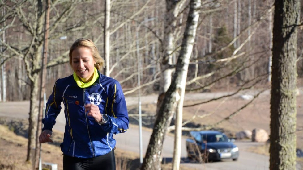 "Nu siktar jag mot att förbättra mina tider på milen och halvmaran", berättar löparen Anna Helgesson.