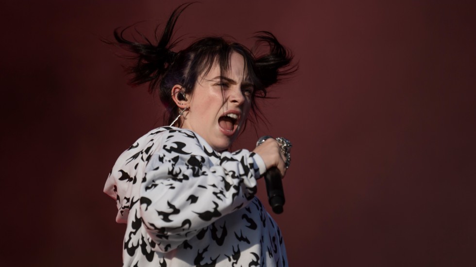 Billie Eilish uppträder på Lollapalooza på Gärdet i Stockholm 2019. Arkivbild.