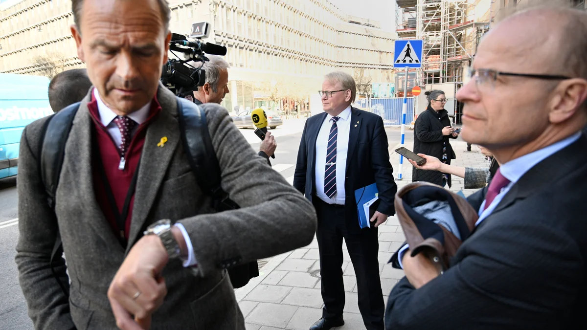 Uppgifter Svensk finskt Natobesked Inom Kort