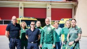 ”Tryggt” med ny aktör för ambulansen – men sex personer blev av med jobbet • ”Tror regionen biter sig i svansen”
