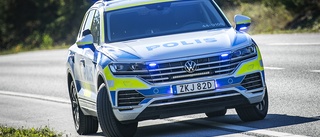Farlig omkörning utanför Vimmerby – polispatrull fick hårdbromsa