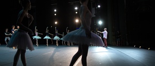 Balettstjärna hoppar av i protest mot kriget
