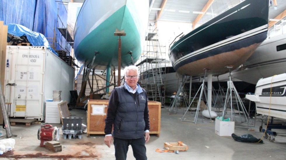 " Den svenska flottan har växt. Folk byter båtar till större båtar hela tiden", säger Göran Ferm ägare till Gryts varv som inte har några problem att fylla förvaringshallarna även utan de ryska båtarna.