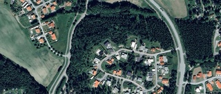 234 kvadratmeter stor villa i Bredsand, Enköping såld för 8 600 000 kronor