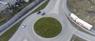 Bygg en ny cirkulationsplats på Bergsvägen