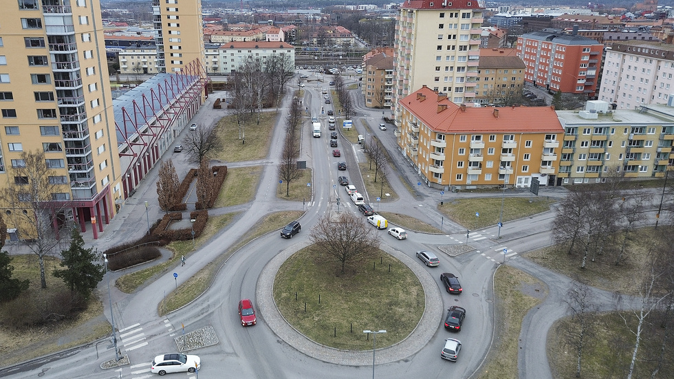Bilköer på Krongatan i Eskilstuna.