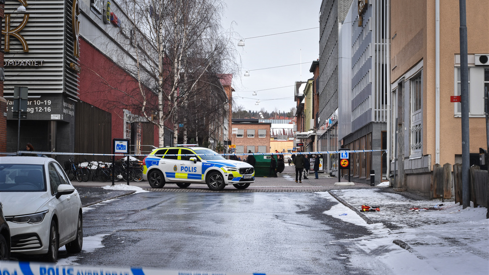 I borjan av sportlovsveckan skadades tre killar allvarligt i centrala Skellefteå. Händelsen utreds som tre fall av mordförsök. (Arkivbild)