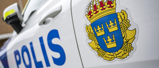 Man död i olycka utanför Örebro – klämd under lastbil