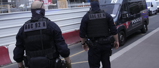 Massiv polisjakt efter fritagning i Frankrike