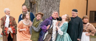 Se Molières komediklassiker på Löfstad slott 