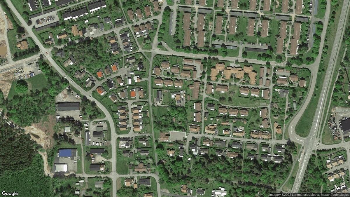 50-talshus-p-79-kvadratmeter-s-lt-i-ljungsbro-priset-3-200-000-kronor