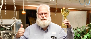 Klart: Rolf Engström vinnare av Katrineholms-Kurirens mustaschtävling: "Mustasch och skägg är helt äkta"