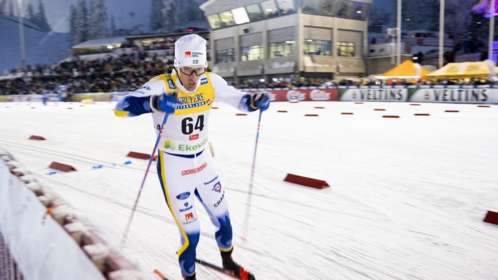 Calle Halfvarsson kom på fjärde plats i herrarnas millopp i Ruka efter en chocköppning.