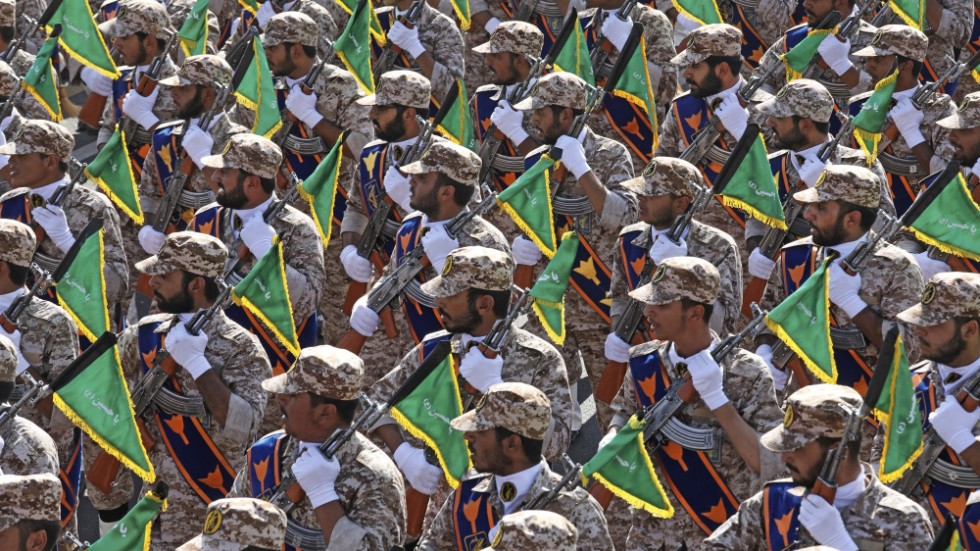 Revolutionsgardets soldater i militärparad i Teheran i september.