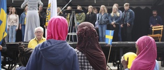 Nya och gamla svenskar firade Sverige