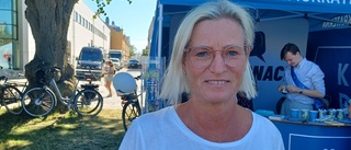Eva-Britt Sjöberg håller dörrarna öppna efter valet