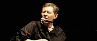 Robbie Fulks var oemotståndlig