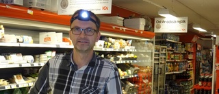 Här gäller pannlampa på