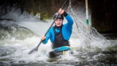 Ossian Fiander paddlar i Nyköpingsåns minusgrader – varje dag: "Ganska frusen sport"