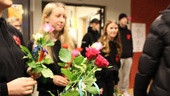Elever möttes av rosor och pepp