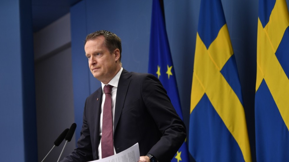 Integrations- och migrationsminister Anders Ygemans (S) planer att avveckla EBO-lagen bör inte bli av.