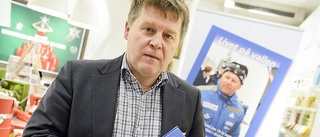 Eklund i Skellefteå – signerar sin bok