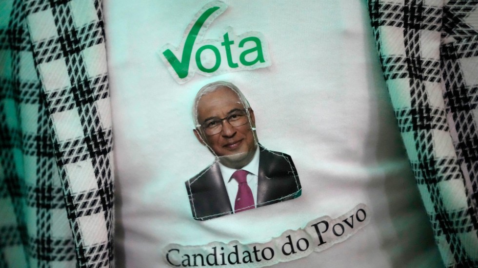 Det ser bra ut för premiärminister António Costa och Partido Socialista inför söndagens val i Portugal.