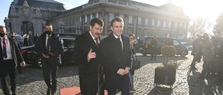 Macron ser nödvändigt samarbete med Orbán