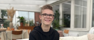 18-årige Vilfred från Ödeshög ska vara programledare i SVT – "Det ska bli så otroligt kul"