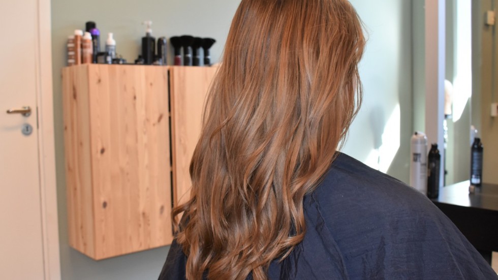 Höstens hårtrender frisörerna Sara och Julia guidar dig • så gör du