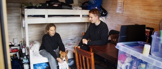 Nära att bli bostadslösa i Kiruna – nu får de andrum • "Lyxigt med spis" • "Svävar på små moln"