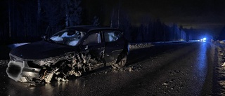 Två bilar i frontalkrock vid Klöverträsk – fyra personer inblandade