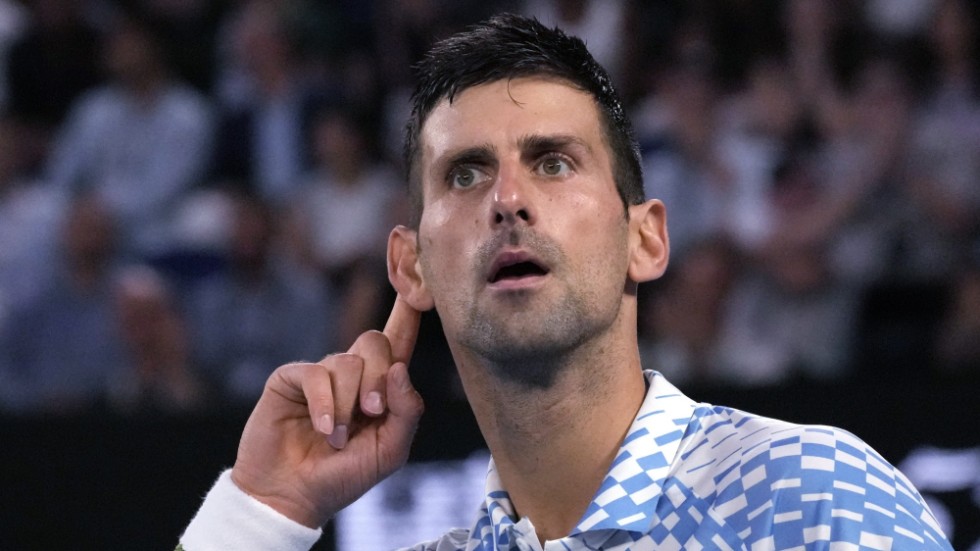 Novak Djokovic möter Stefanos Tsitsipas i finalen.