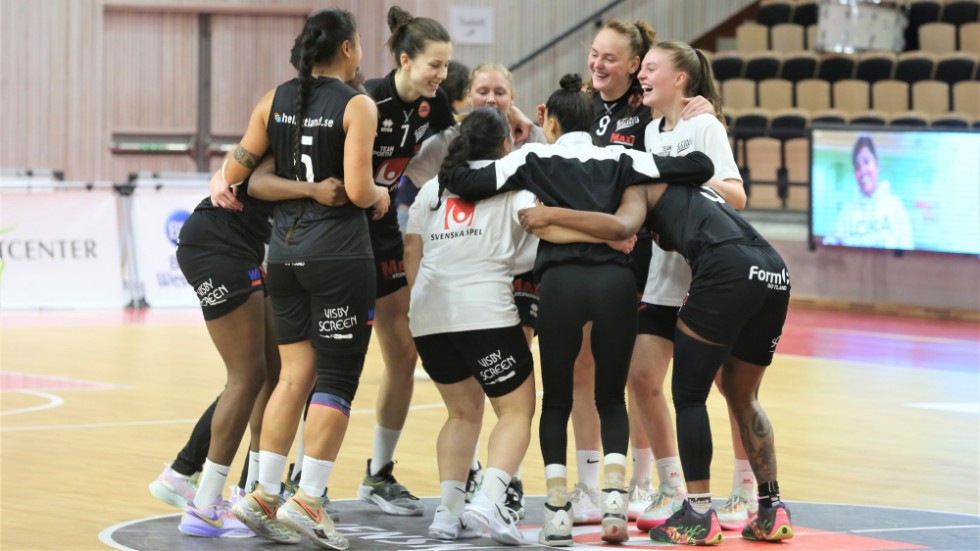 Helagotland har säkrat sändningsrättigheterna till Visby Ladies matcher i basketligan. 