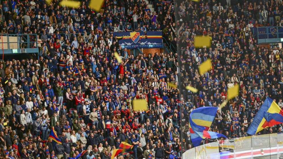 Djurgårdens hockeysupportrar är åter välkomna till derbyt borta mot AIK den 2 november. Arkivbild.