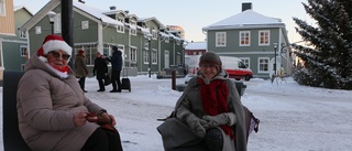 Bettan och Eina bjöd Piteåborna på julstämning: "Vi ville göra något lite ovanligt"  