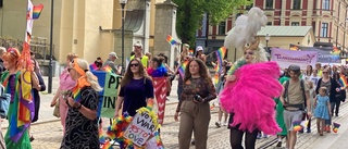 Bildextra: Färgstarkt och soligt på prideparaden – Var du där?