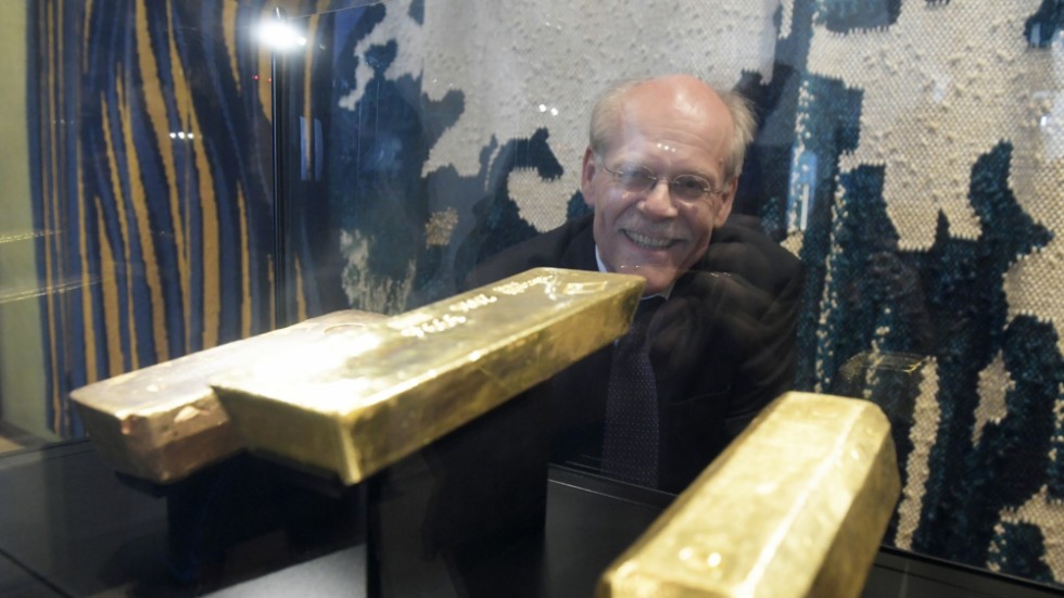 Riksbanken och dess tidigare chef Stefan Ingves visade för första gången upp guldtackor från guldreserven med anledning av sitt 350-årsjubileum 2018.