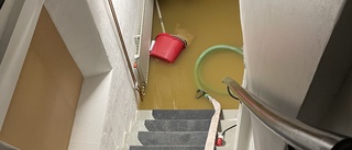 Måste totalrenovera hela nedervåningen – efter översvämningarna