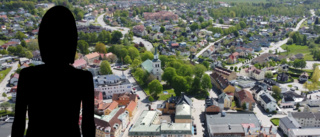 Hittades blåslagen i Västervik – vimmerbykvinna kräver ersättning