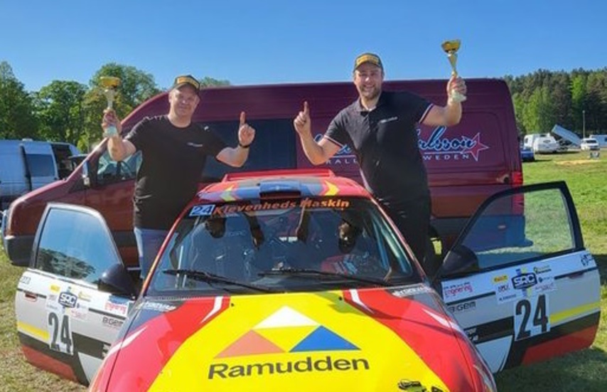 Victor Karlsson tog hem den första deltävlingen i Svenska Rallycupen.