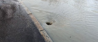 Vattenläcka på Kungsgatan orsakade översvämning 