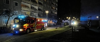 Branden i flerfamiljshus i Norrköping släckt