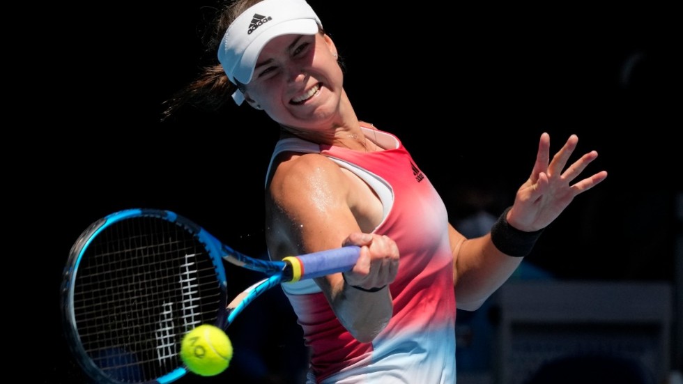 Svenska Rebecca Peterson är tillsammans med sin dubbelpartner Anastasia Potapova klar för kvartsfinal i Australian Open. Arkivbild.