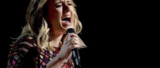 Adele i tårar – ställer in i Vegas