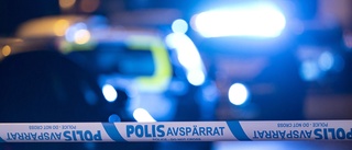 Skottlossning i Årby – fönsterrutor ovanför pizzerian träffade av kulor: "Kan ha varit riktat mot person"
