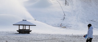 Vintern här med besked: ✓Full snöproduktion i Vilsta ✓Is i Kvicksund ✓Kylan håller i sig