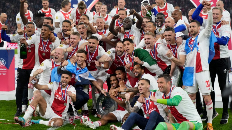 Ajax är ligamästare för tredje gången i rad.