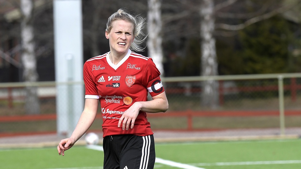 Alicia Strand har tillbringat flera säsonger i Tjust IF, där hon varit med om en häftig resa från division 3 till division 1.